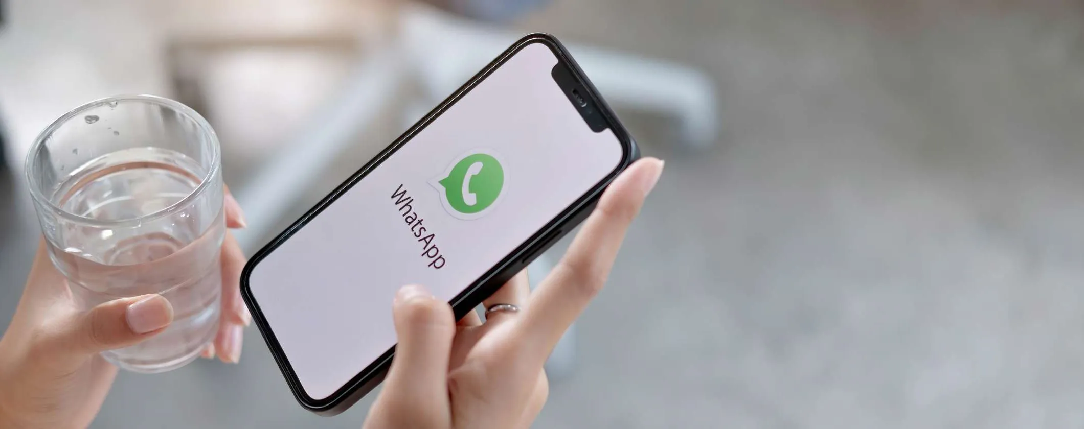 Truffe svuota conto su WhatsApp: i segnali da non ignorare