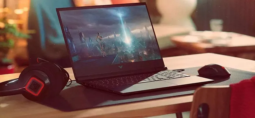 HP Victus 15 con RTX 3050 Ti: l'offerta di Amazon manda il prezzo in frantumi