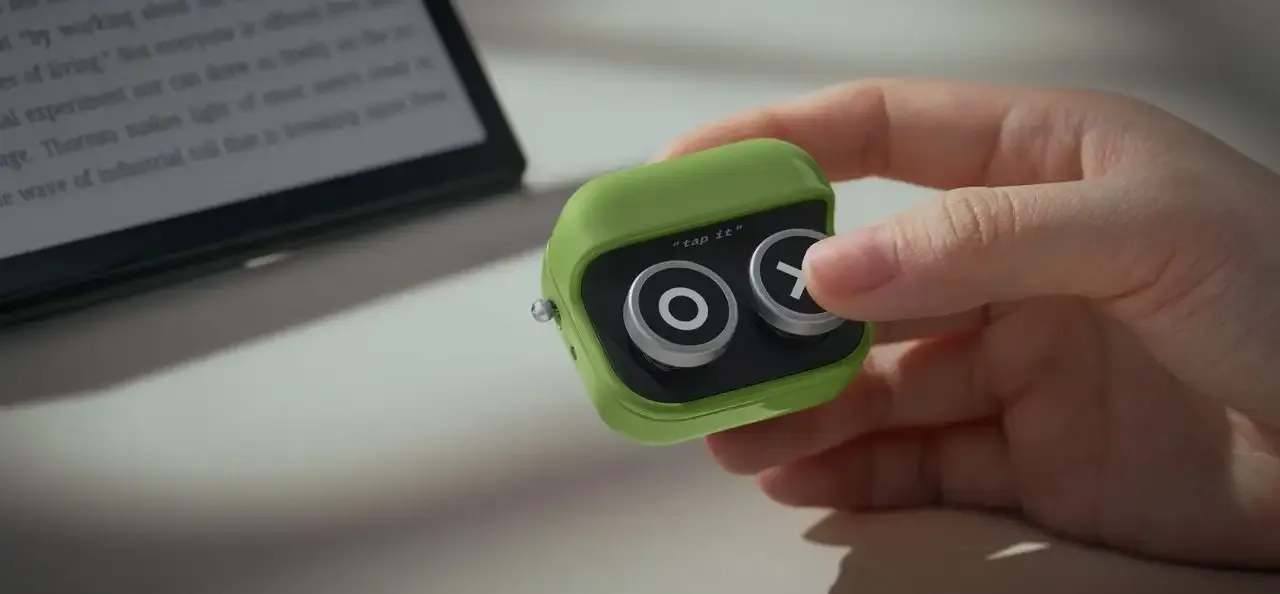 BOOX presenta Tappy: il volta-pagina wireless per ebook e contenuti digitali