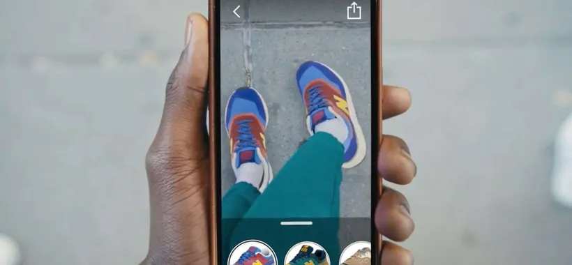 Prova le scarpe con lo smartphone: NOVITÀ Amazon pazzesca
