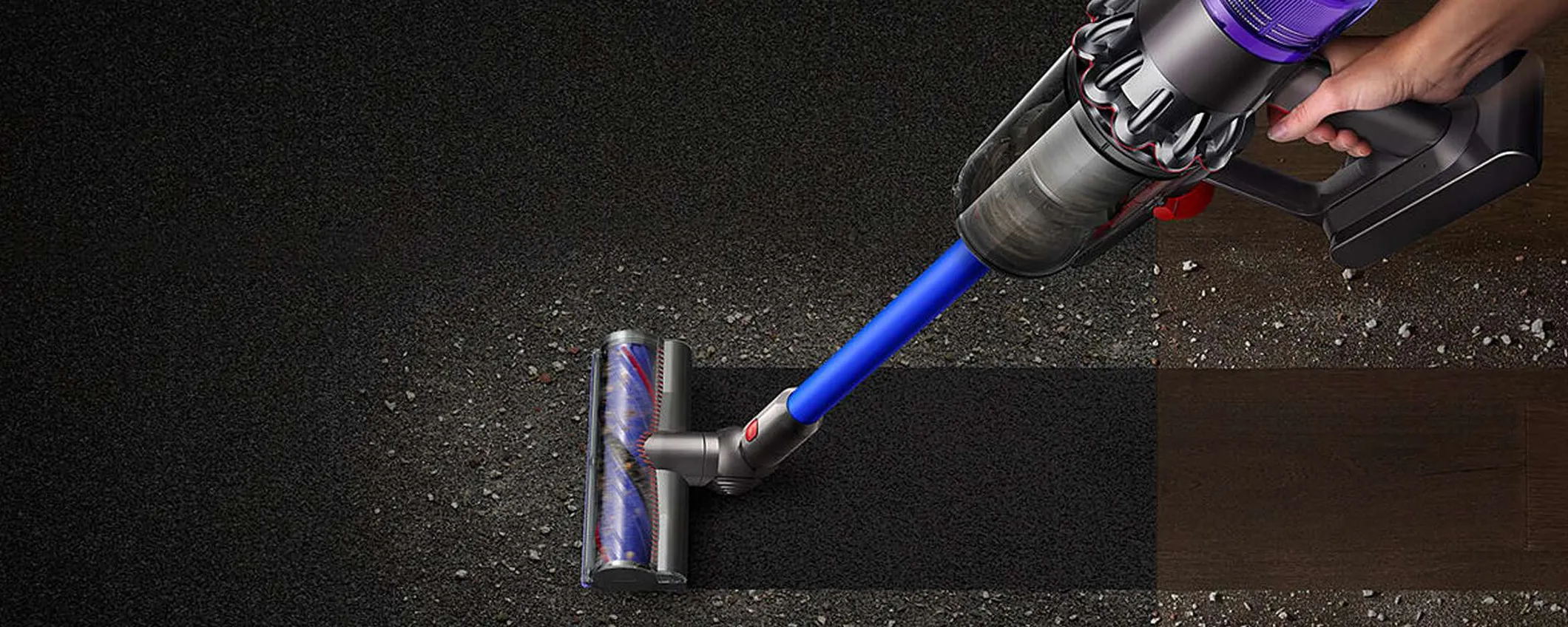 Aspirapolvere Dyson con tanti accessori: super SCONTO di 200€ su eBay