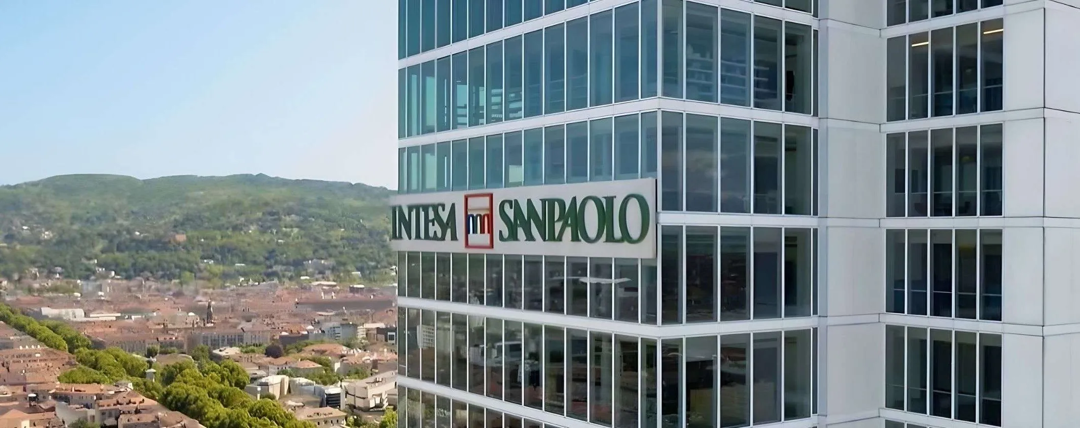 Banca Intesa Sanpaolo: attenzione alla nuova truffa degli hacker