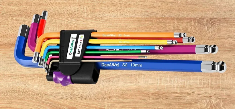 Kit chiavi a brugola 9 in 1 super PREMIUM a 8€: solo su Amazon