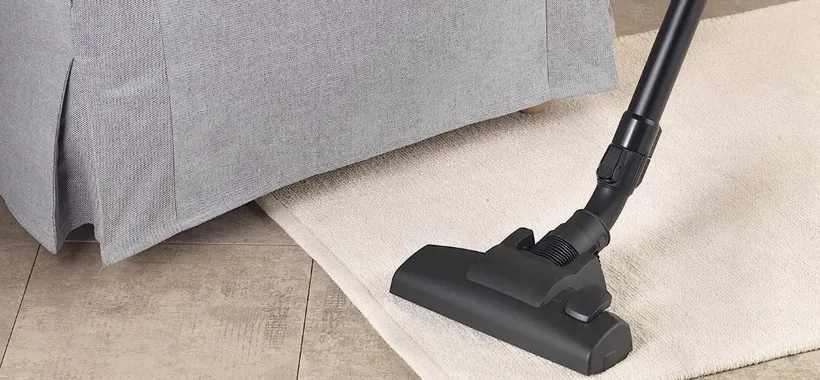 Scopa elettrica 2-in-1 in offerta su Amazon: il tuo nuovo alleato per le faccende domestiche