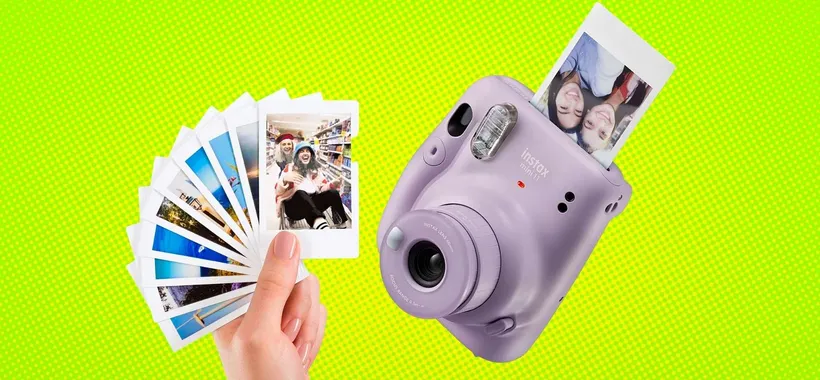 Instax Mini 11 e due cartucce di ricarica: prezzo ROSICATO per il set