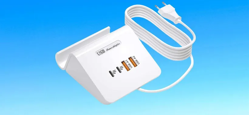 Stazione di ricarica USB 45W e 4 porte: indispensabile in casa e ufficio al -33% su Amazon