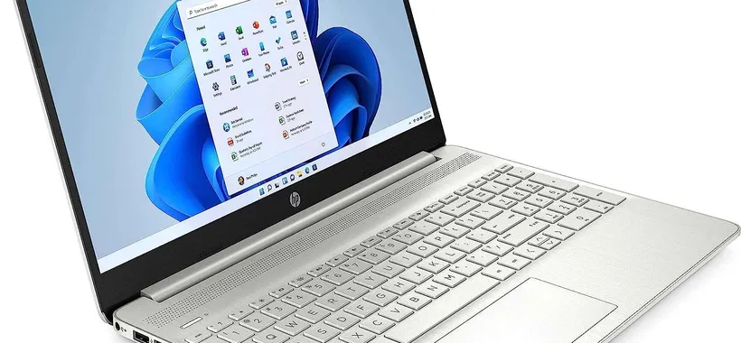 Laptop HP ad un prezzo fortemente ridotto su Amazon: oggi a meno di 450€