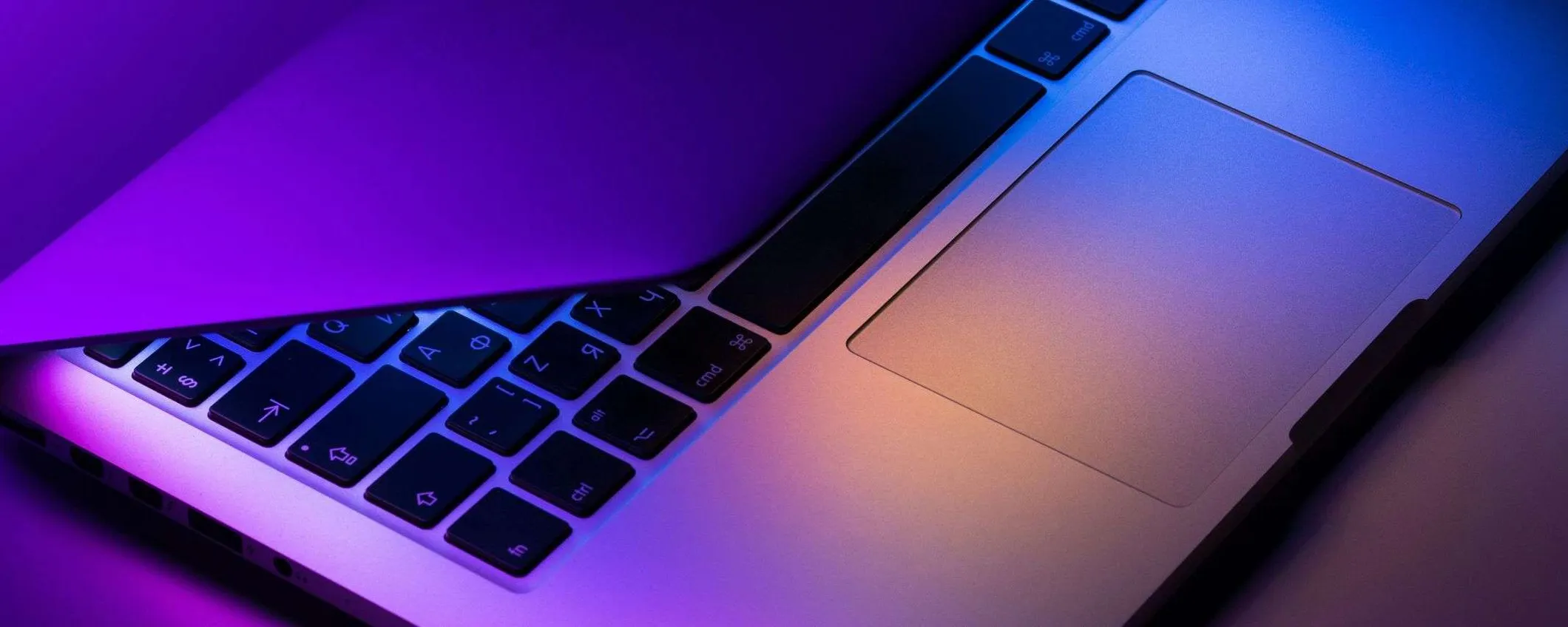Privacy display sui MacBook Pro M6 potrebbe arrivare molto prima del previsto