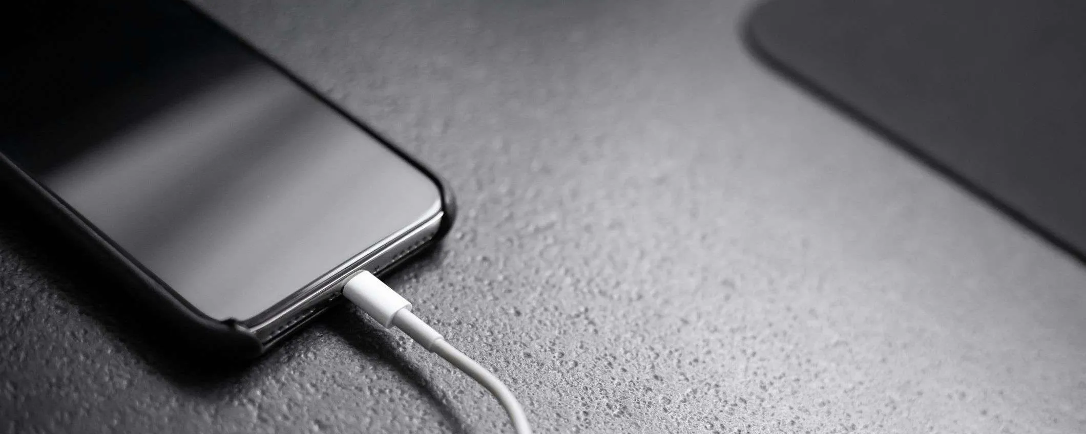 USB-C non serve solo per ricaricare lo smartphone: 6 funzioni nascoste che pochi conoscono