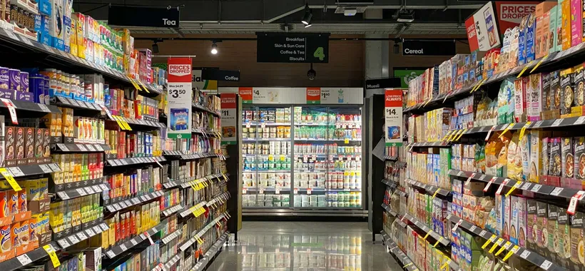 Supermercati aperti a Pasqua e Pasquetta 2026: orari e info catena per catena