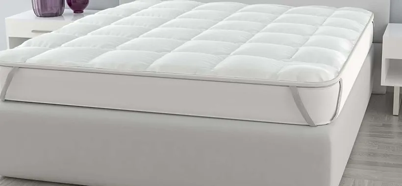 Topper matrimoniale a 33,90€: il riposo DI LUSSO costa poco su Amazon