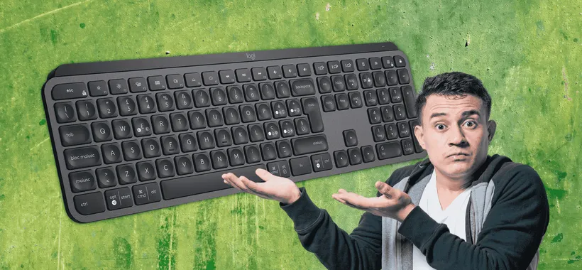 Questa Tastiera Logitech Wireless si illumina da sola e costa pochissimo