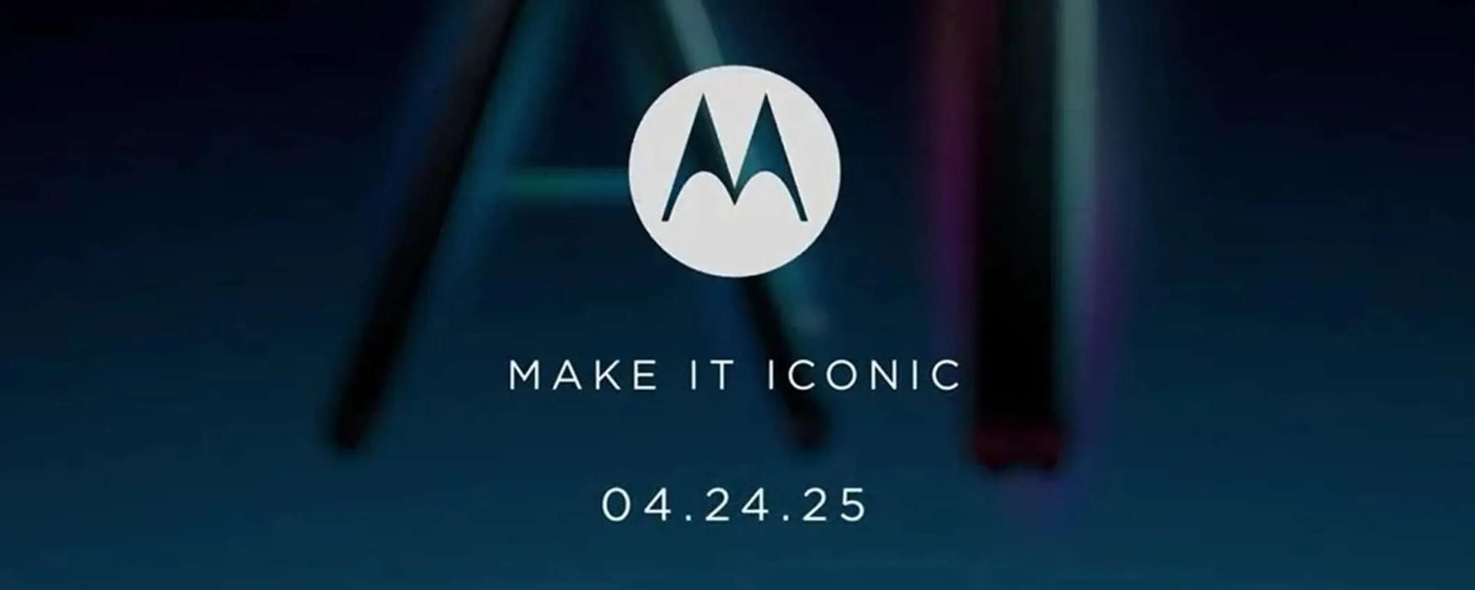 Motorola, il nuovo Razr arriva il 24 aprile: saranno davvero tre modelli?