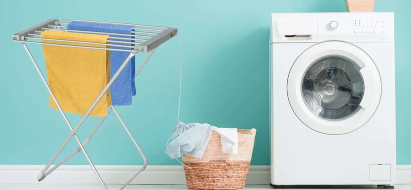 Basta bucato sempre bagnato: lo stendino elettrico è GENIALE (bassi consumi)