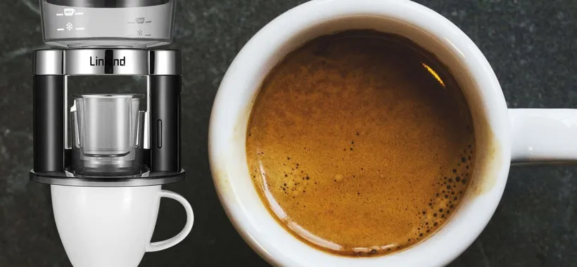 Macchina caffè portatile a 11€ su Amazon: trovata GENIALE