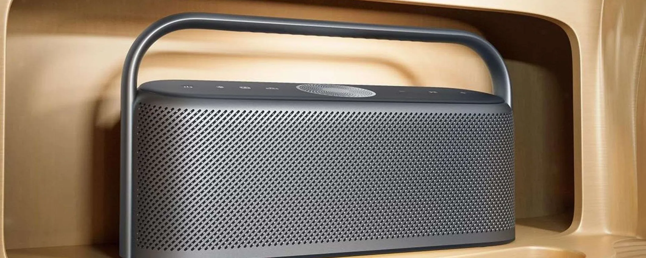 Cassa Bluetooth in offerta: suono potente e impermeabilità IPX7