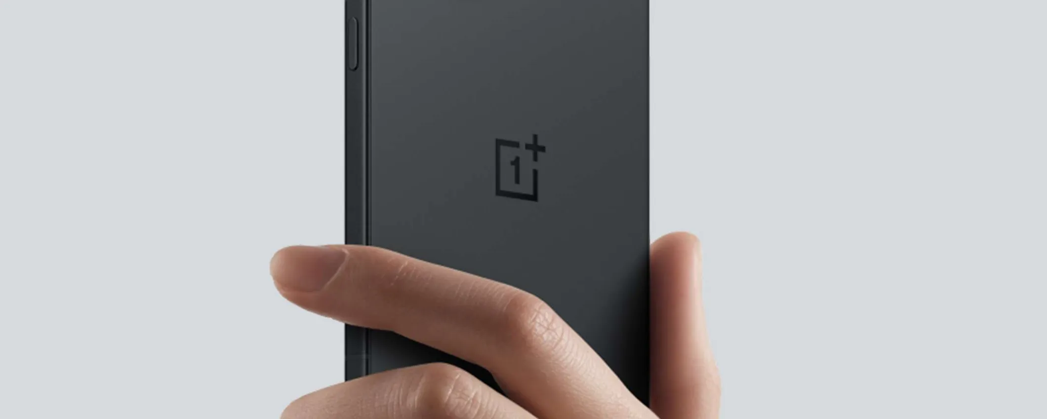 OnePlus Turbo, debutto internazionale per lo smartphone dalla maxi batteria?