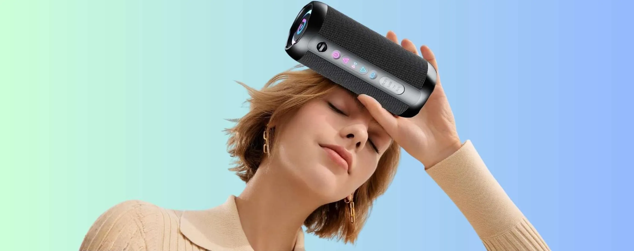 Piccola taglia e tanta energia: cassa Bluetooth da 30W con 30h di audio