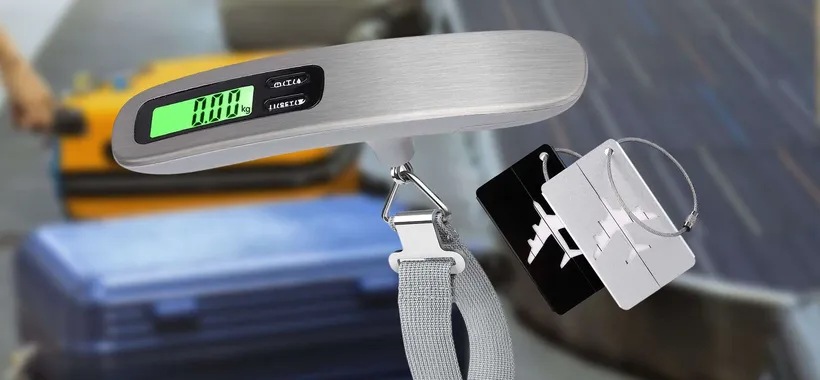 Vacanze NO STRESS: pesa la valigia con precisione con questa GENIALATA a 9€
