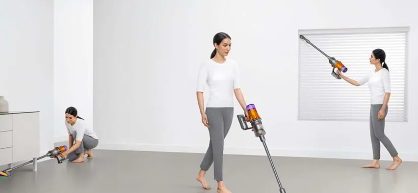 Dyson V12: l'aspirapolvere senza filo top in super offerta su eBay