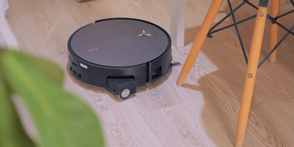 Pulizie di casa senza fatica: la guida agli sconti Ecovacs tra Amazon, MediaWorld e Unieuro