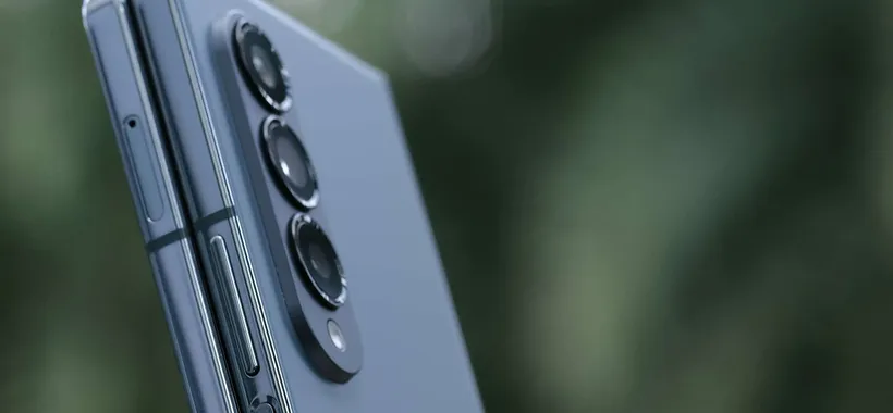 Samsung Galazy Z TriFold spodesta i colleghi: sarà tra i pieghevoli più sottili?