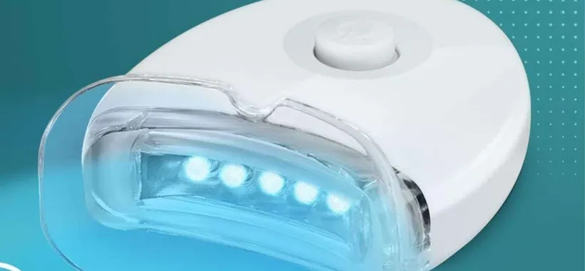 Denti bianchi in modo SMART: 14€ su Amazon (-40%)