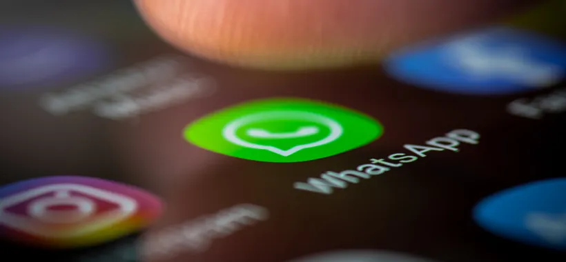WhatsApp, nuova interfaccia grafica per le chiamate: cosa cambia?