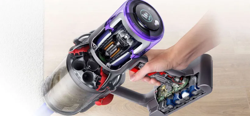 Dyson V11 Advanced da 599€ a 399€ con il Black Friday di Amazon