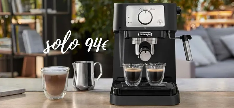 Macchina per espresso De'Longhi: caffè in polvere o in cialde più montalatte (-32%)