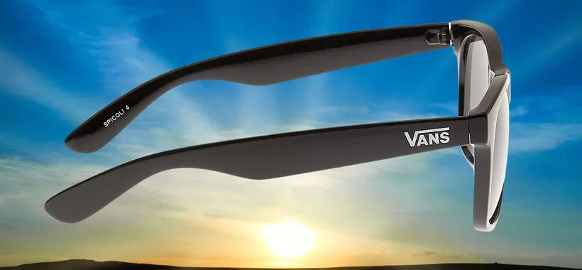 VANS, la BOMBA Amazon: 13€ per gli iconici occhiali da sole Spicoli 4 Shades