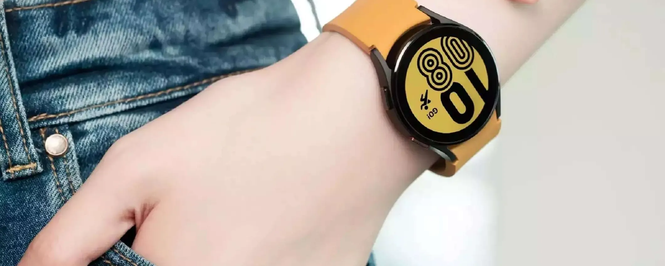 Samsung Galaxy Watch5 da 44mm in offerta: il migliore smartwatch da portare in spiaggia