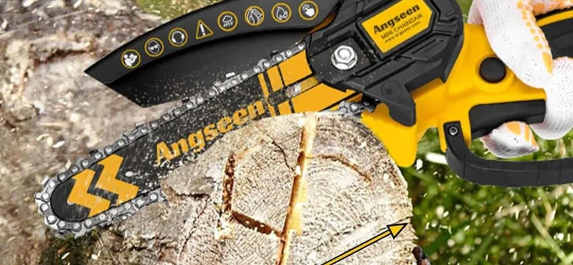 Mini motosega a batteria super accessoriata: attenzione al DOPPIO SCONTO su Amazon