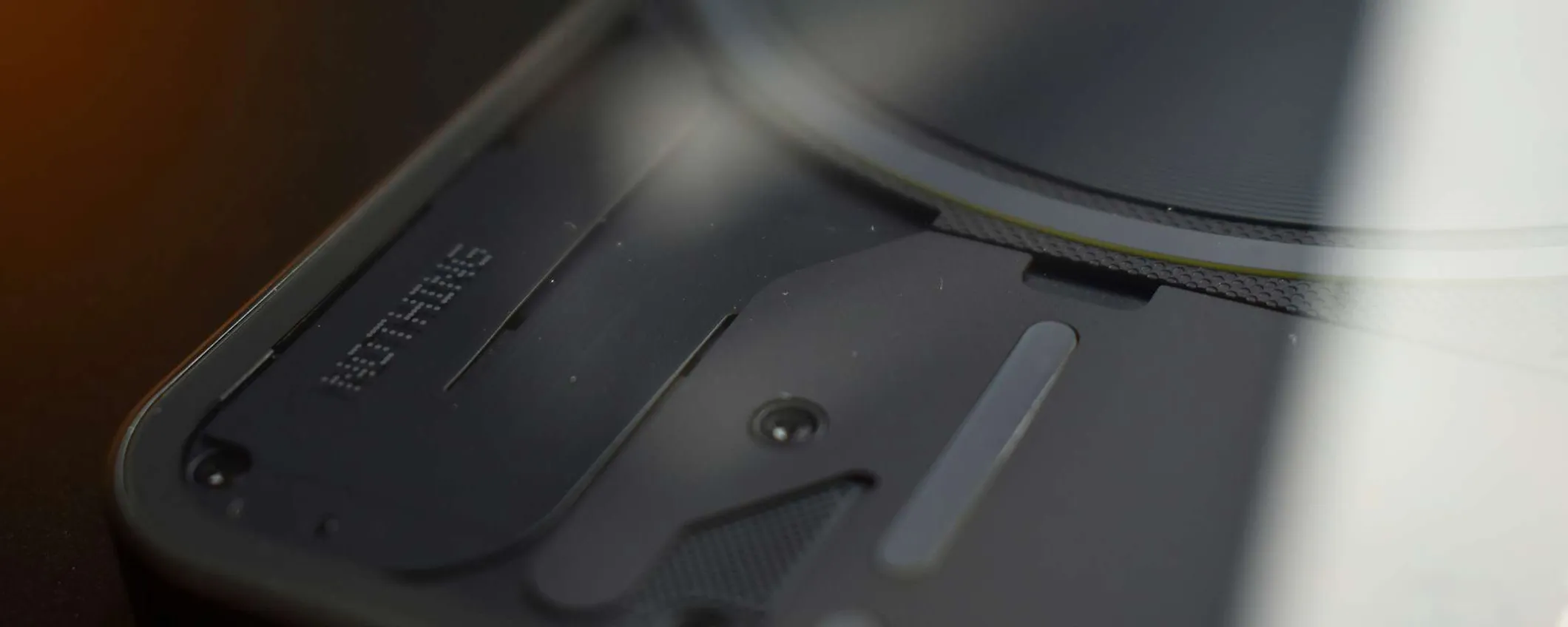 Con Nothing Phone 4a Pro torna il Glyph Matrix, ma in formato compatto