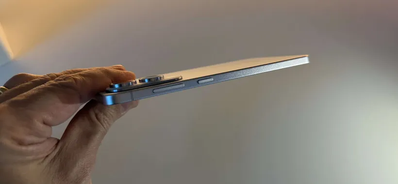 Galaxy S25 Edge ufficiale: il nuovo Samsung è ultrasottile, in titanio e con AI integrata