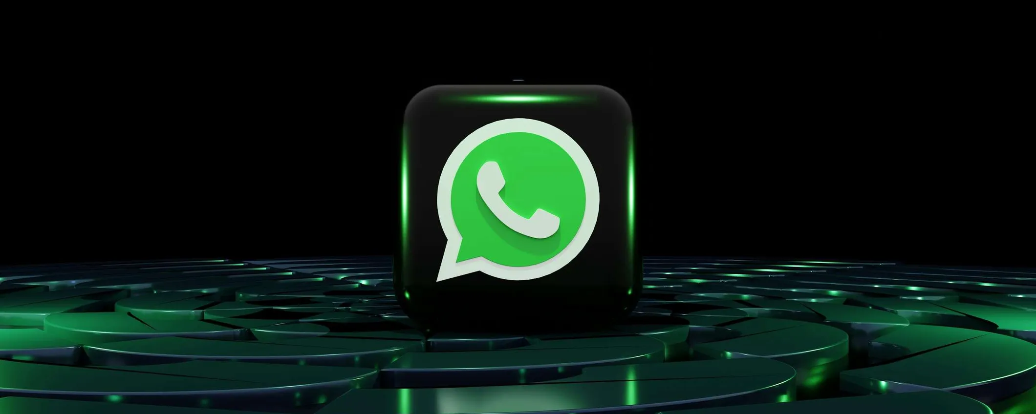 WhatsApp cambia volto su iPhone: arriva il design Liquid Glass dentro le chat
