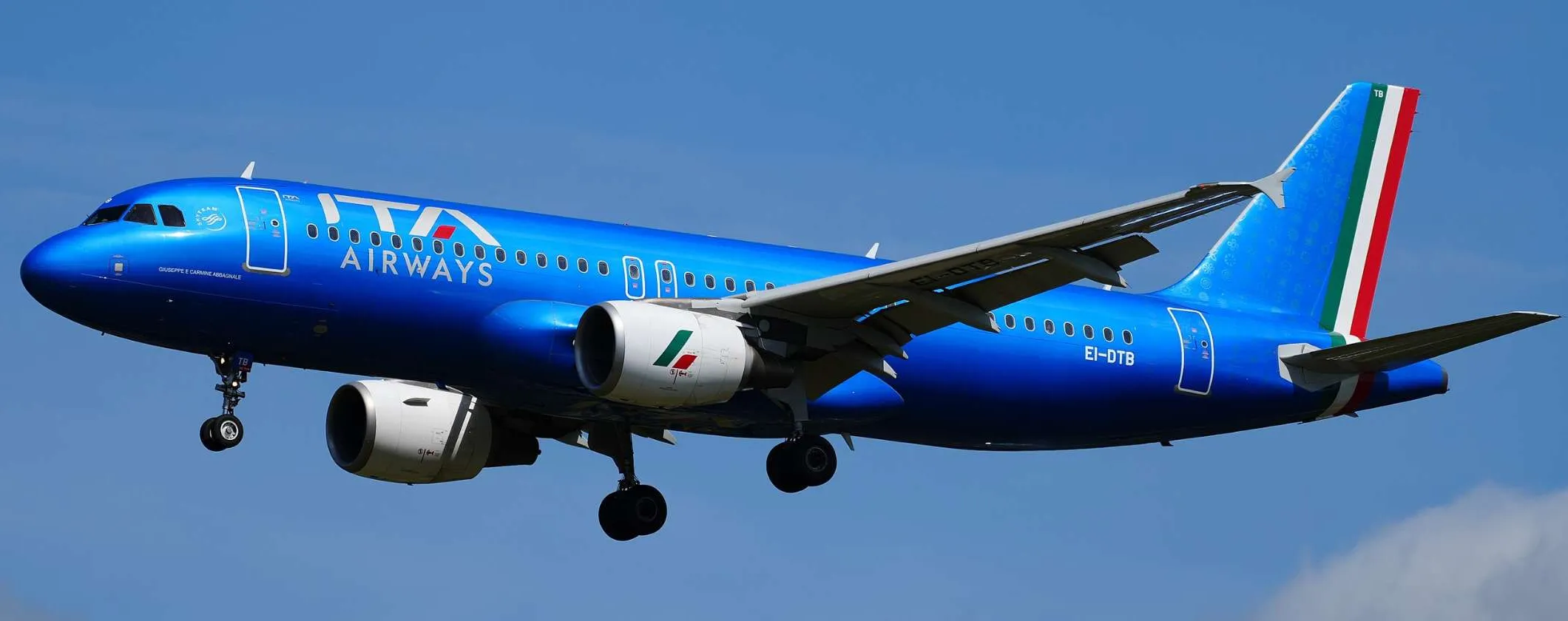 Allarme Truffe Online: attenzione ai profili  ITA Airways fake