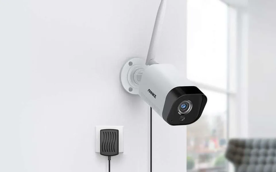 Kit videosorveglianza Annke in offerta: otto telecamere per controllare ogni angolo