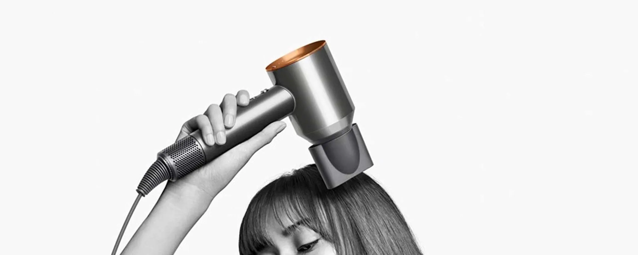 Il phon che protegge i tuoi capelli: SCONTO di quasi 90€ per il Dyson Supersonic