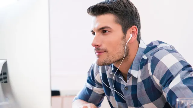 Privacy totale e PC più veloce: perché il pacchetto Avast 4-in-1 al -60% è la svolta per la tua sicurezza