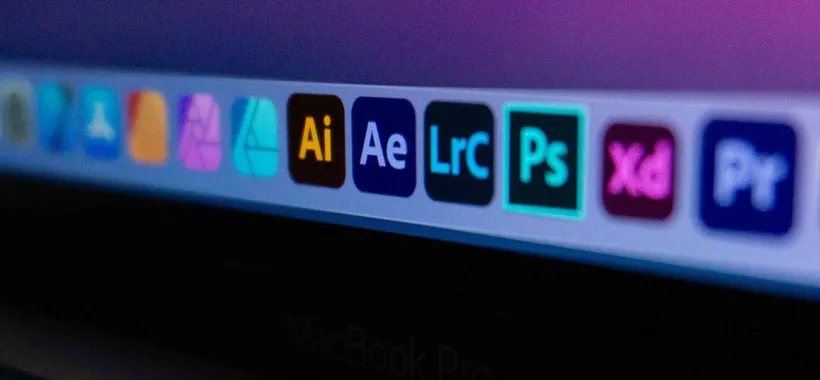 L'intelligenza artificiale entra nei software Adobe: ecco i nuovi assistenti AI Firefly