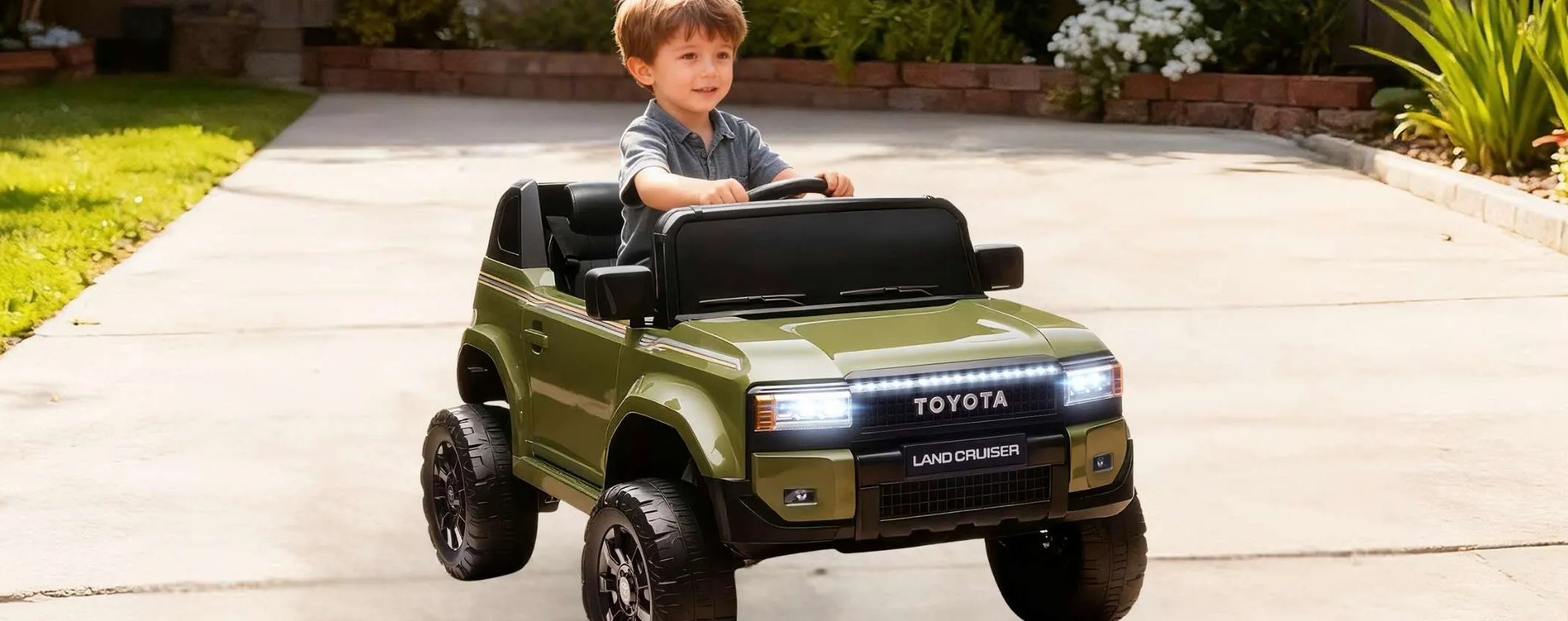 Auto elettrica per bambini: il regalo perfetto oggi costa pochissimo