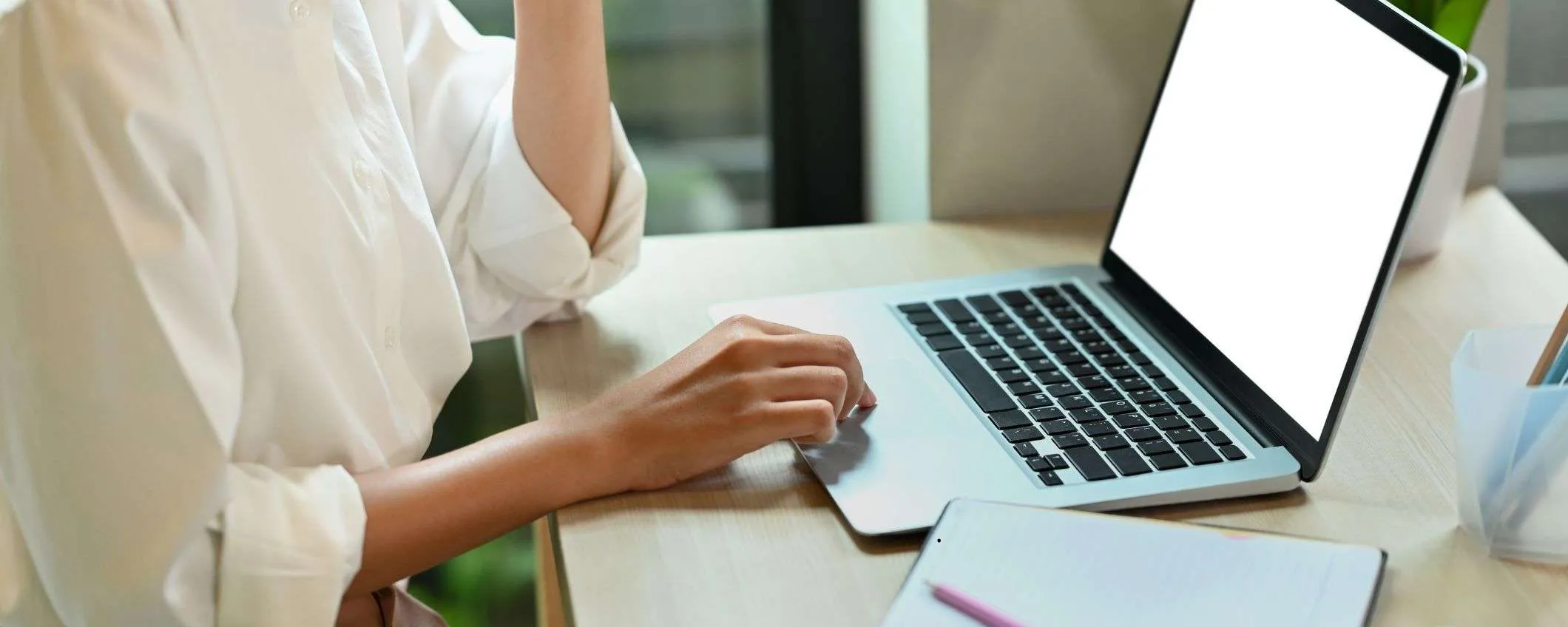 Proteggi la tua vita digitale con TotalAV Ultra Deal: sicurezza totale a prezzo speciale