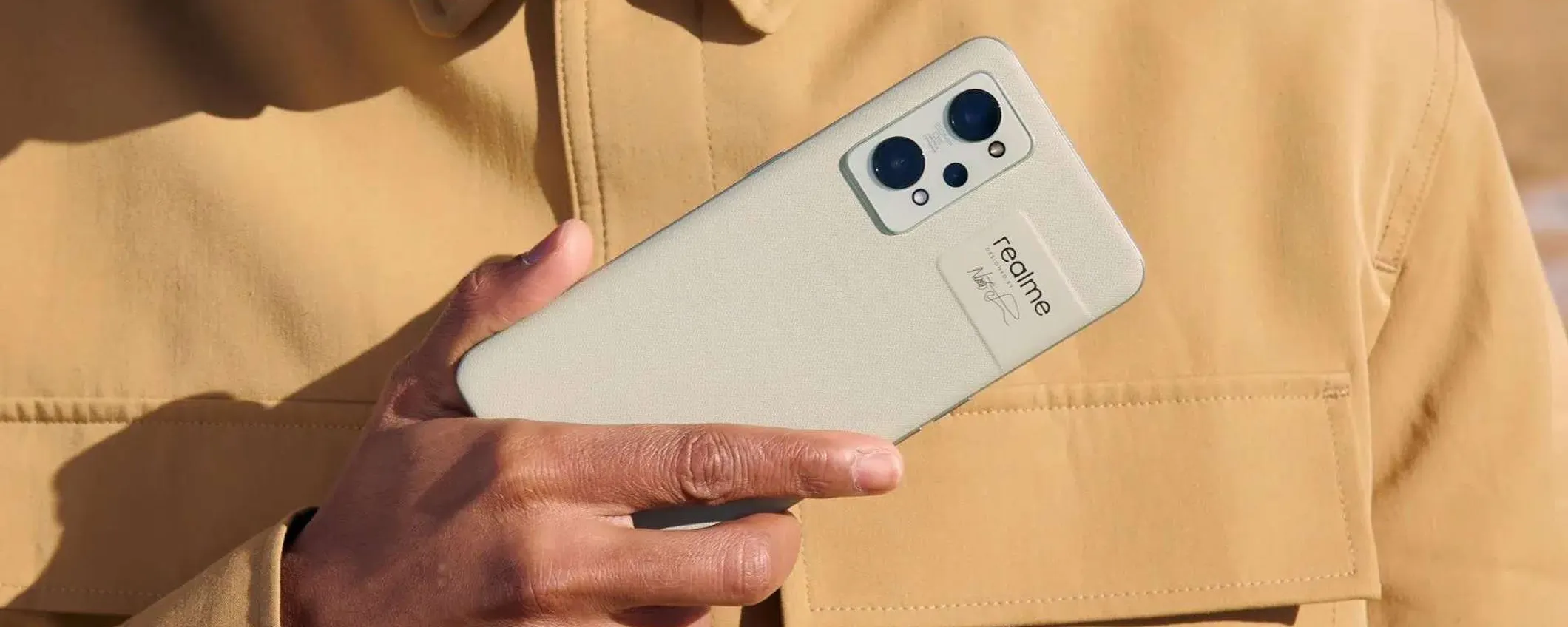 Realme GT2 Pro con Snapdragon 8 Gen 1: in offerta a 479€ su Amazon (12+256 GB)