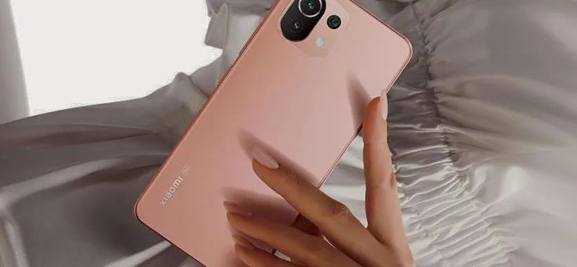 Xiaomi 11 Lite 5G NE Ram Pink è il regalo di eBay per le donne