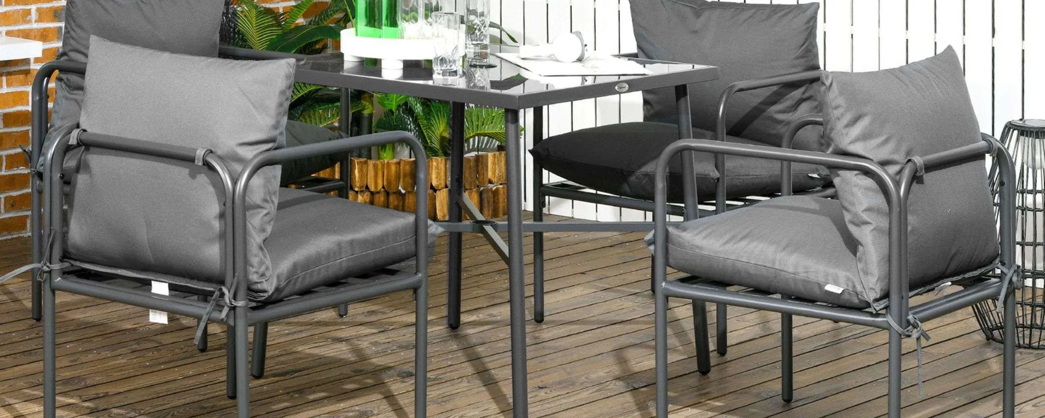 Set da giardino da 5 pezzi, sconto SHOCK del 50%: 4 sedie e tavolo a 114€