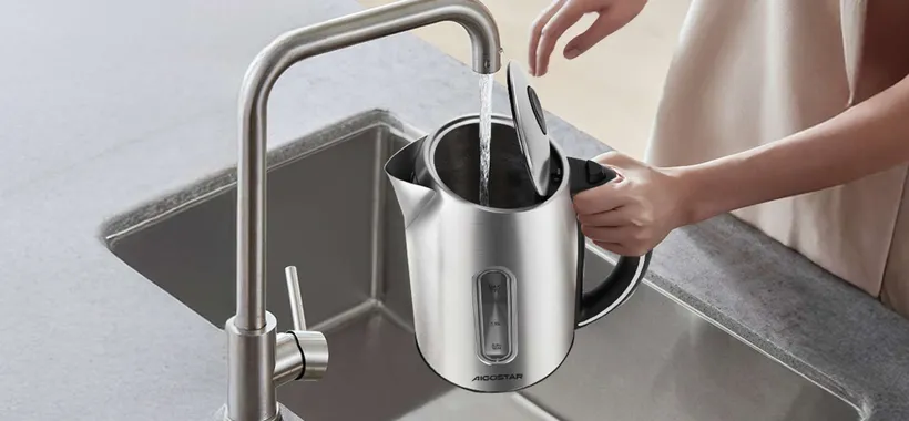 Bollitore Elettrico Aigostar in Acciaio Inox a soli 24€ con il Black Friday Anticipato di Amazon