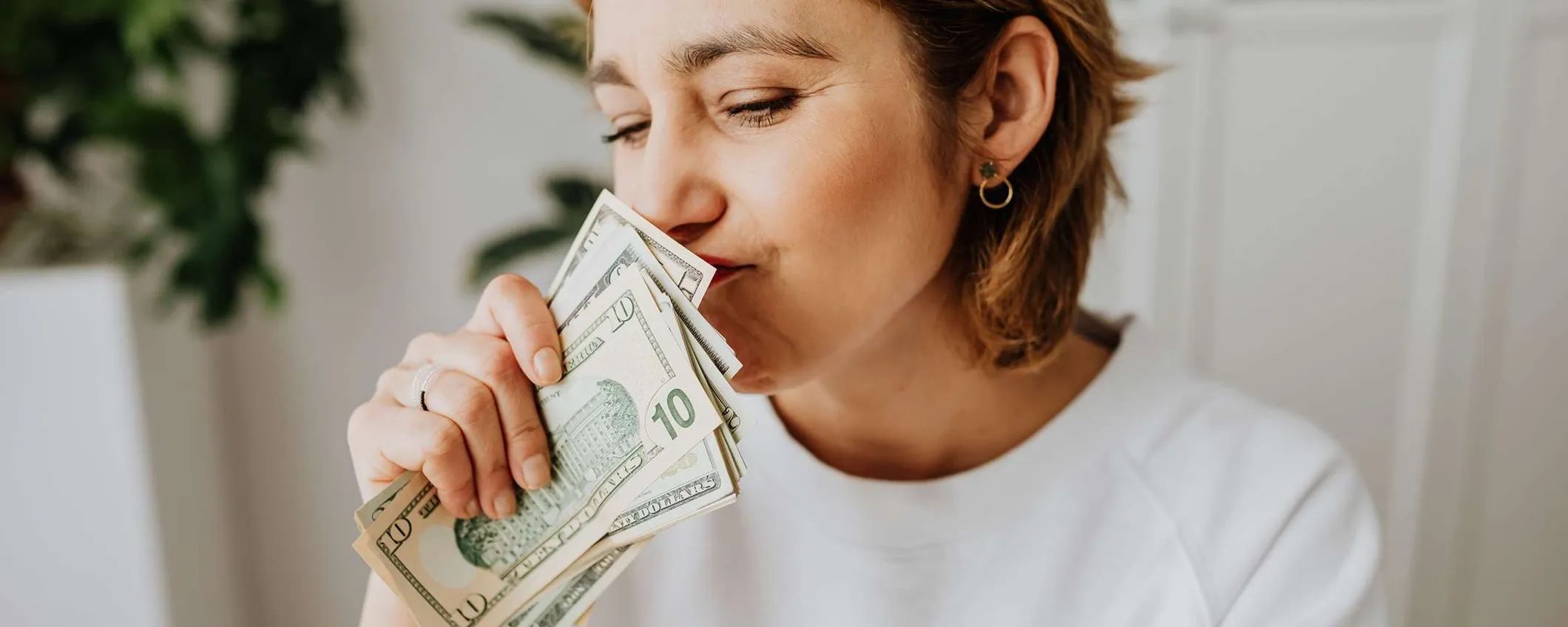 Conto online con Banca Mediolanum, prelievi e bonifici gratis e molto altro