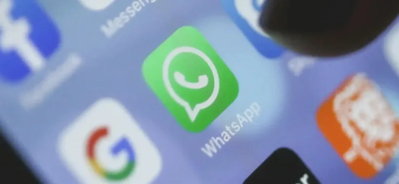 WhatsApp: sondaggi in arrivo, corretto anche un fastidioso bug