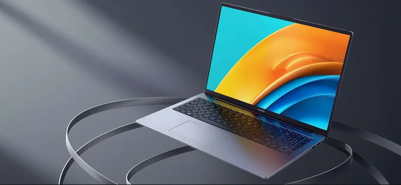 Huawei MateBook D16 con i5 e 16 GB di RAM: nuovo MINIMO su Amazon (-150€, anche in 12 rate)